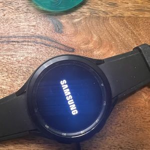 COPY - Samsung Galaxy classic 4 46 mm watch